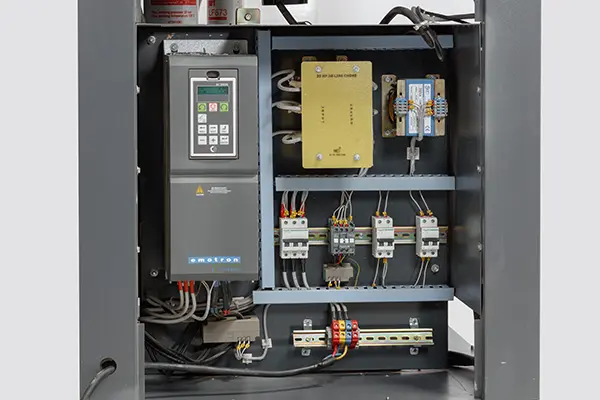 Supplier of Rotary Screw Air Compressor